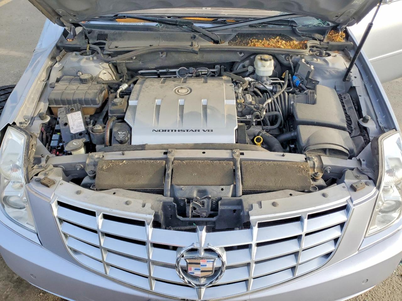 2006 CADILLAC DTS photo 31