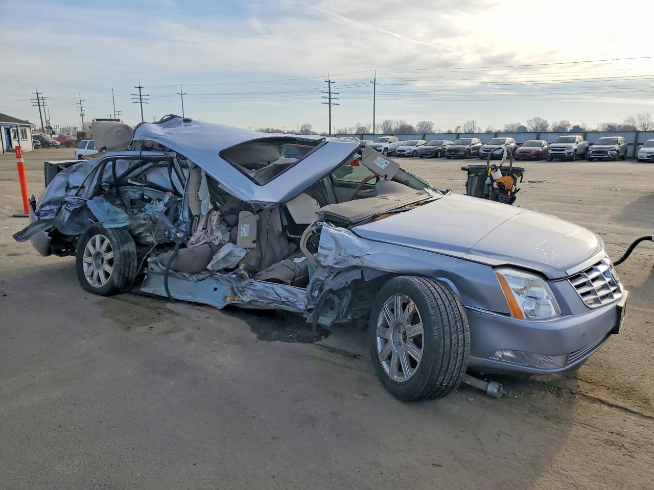 2006 CADILLAC DTS photo 10
