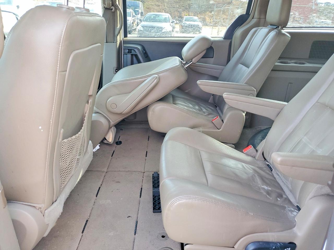 2015 CHRYSLER TOWN & COUNTRY TOURING photo 19