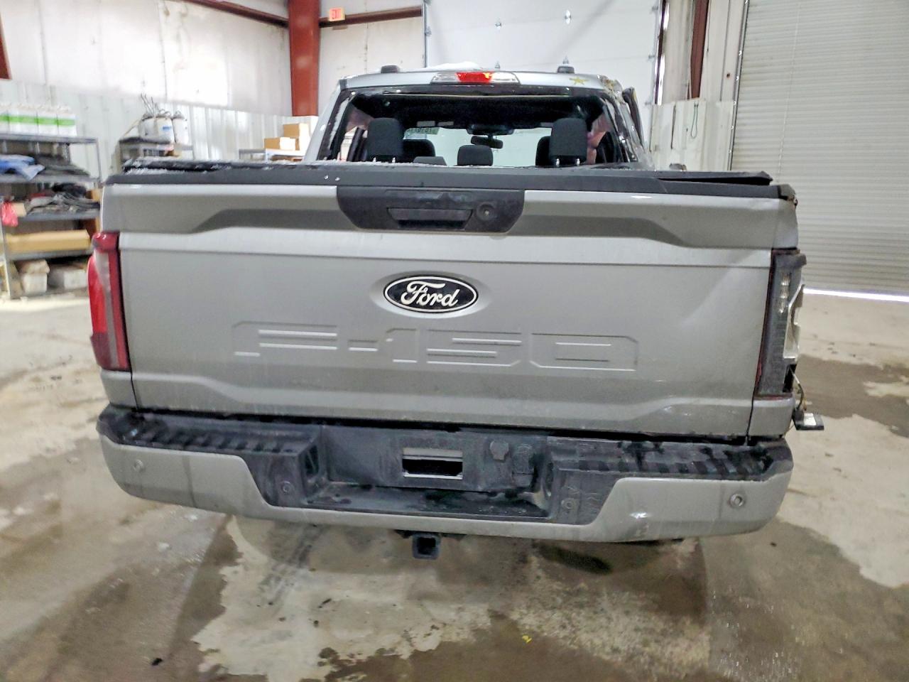 2024 FORD F150 XLT photo 6