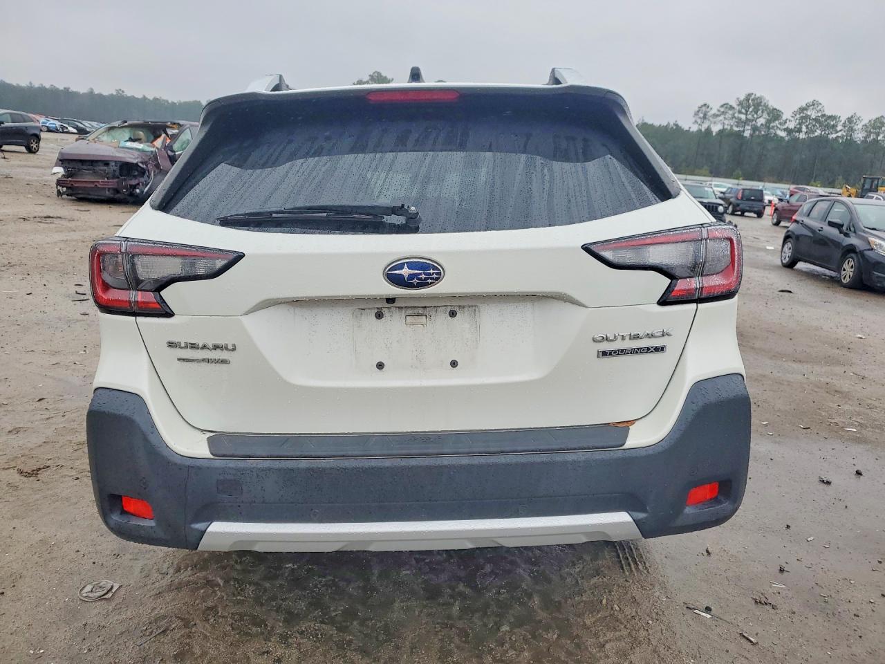 2023 SUBARU OUTBACK photo 6