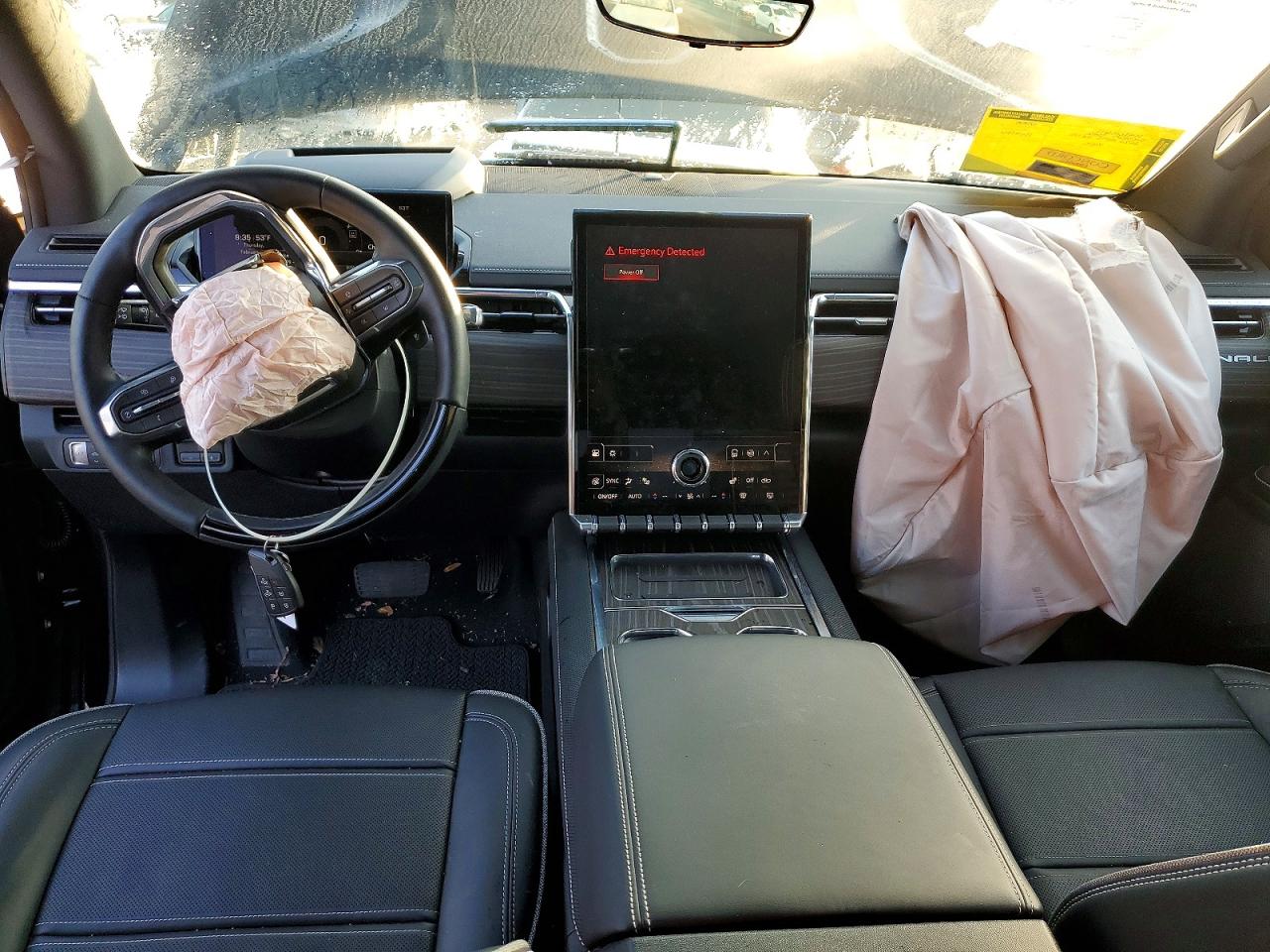 2025 GMC SIERRA DENALI photo 15