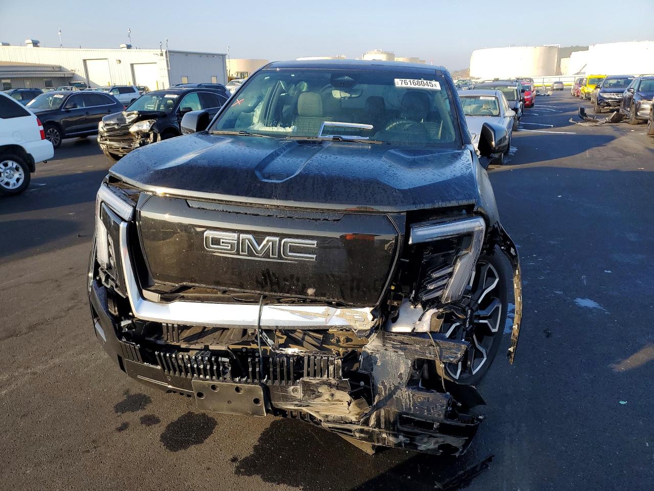 2025 GMC SIERRA DENALI photo 9