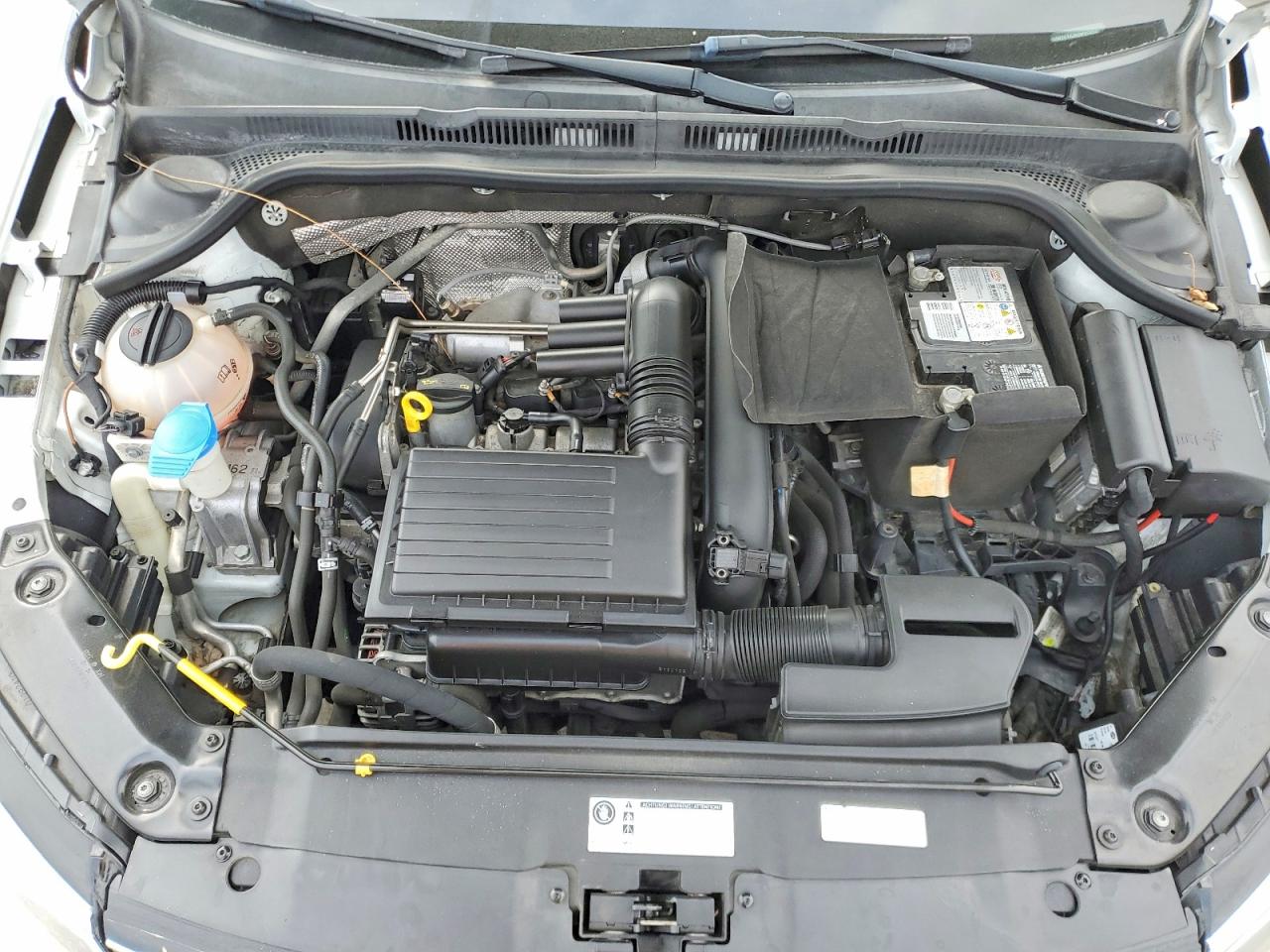 2016 VOLKSWAGEN JETTA S photo 11