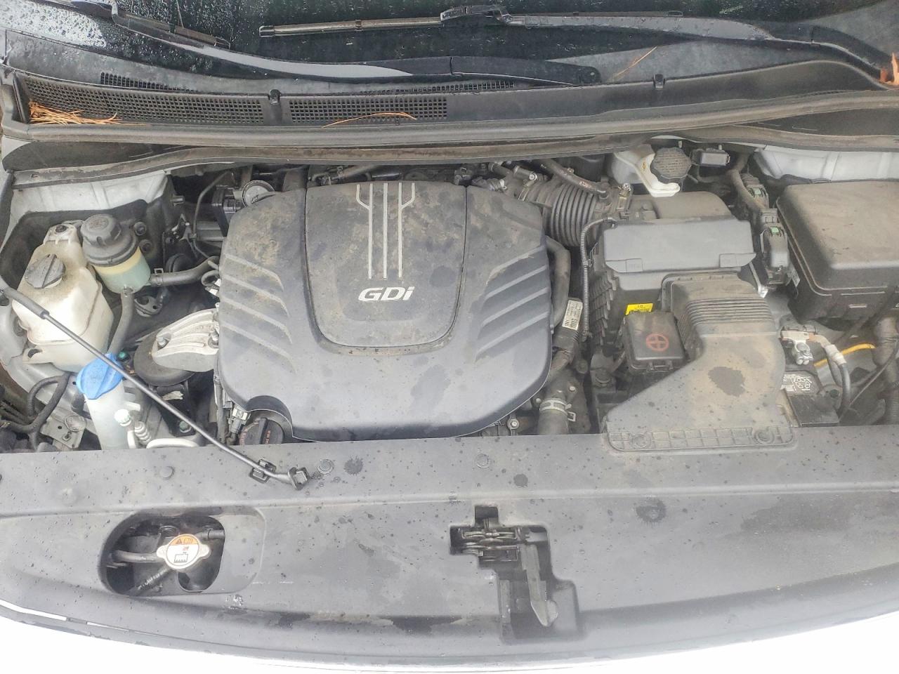 2017 KIA SEDONA LX photo 12