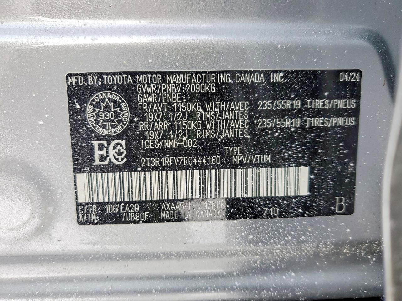 2024 TOYOTA RAV4 XLE photo 25