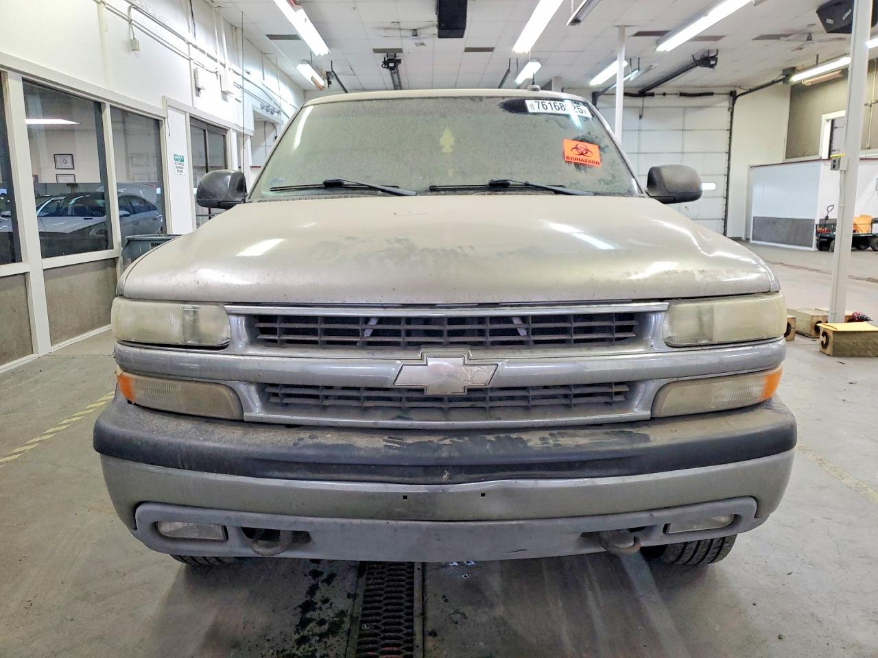 2003 CHEVROLET SUBURBAN photo 5