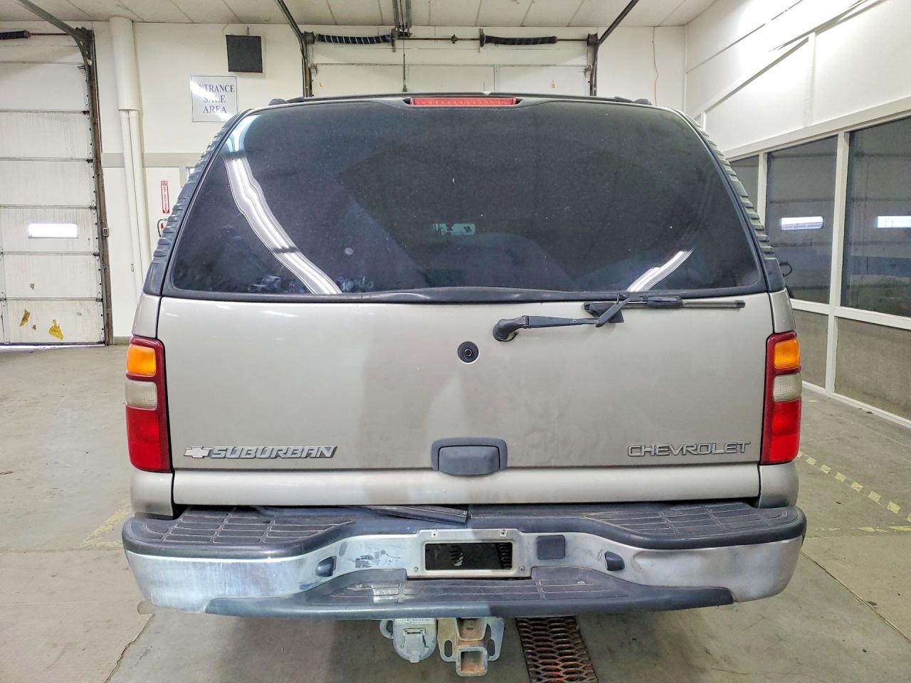 2003 CHEVROLET SUBURBAN photo 6