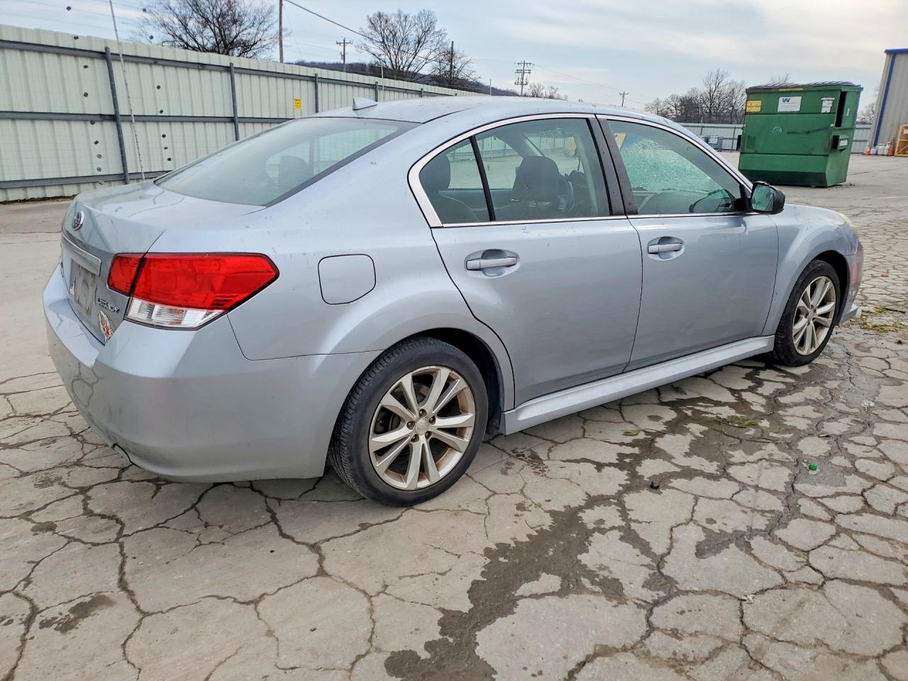 2013 SUBARU LEGACY 2.5I LIMITED photo 5