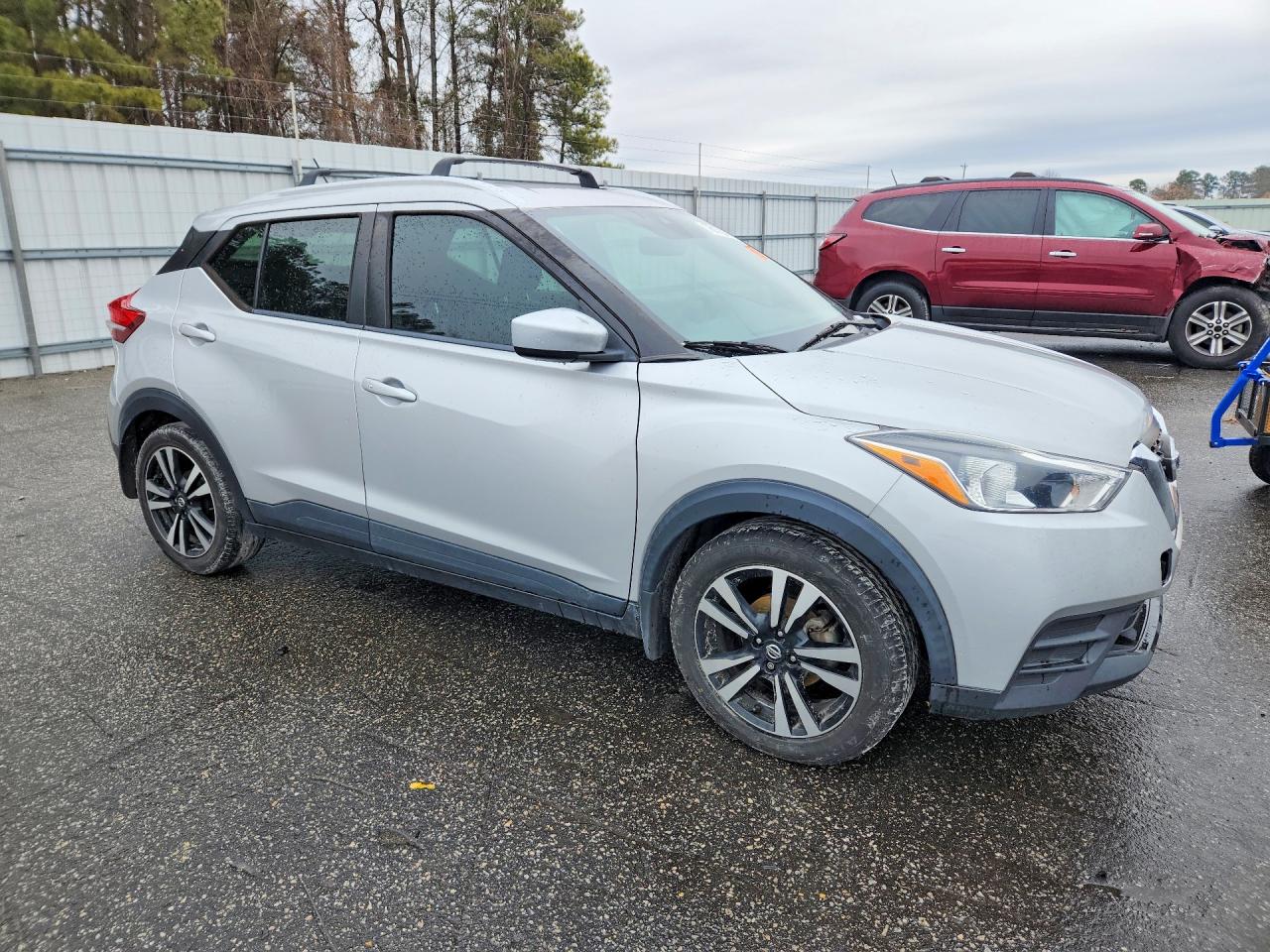 2020 NISSAN KICKS SV photo 7
