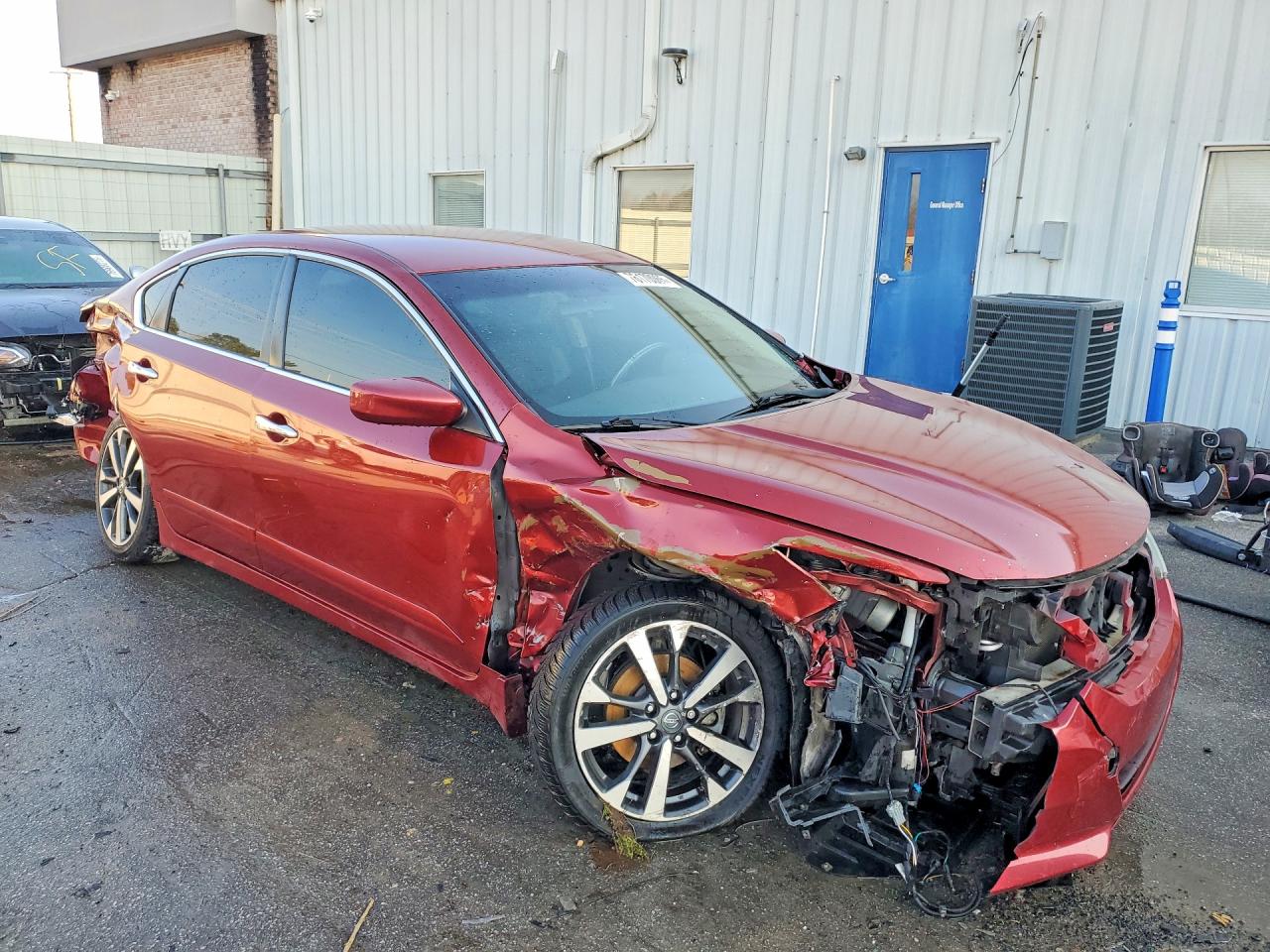 2016 NISSAN ALTIMA 2.5 SR photo 4