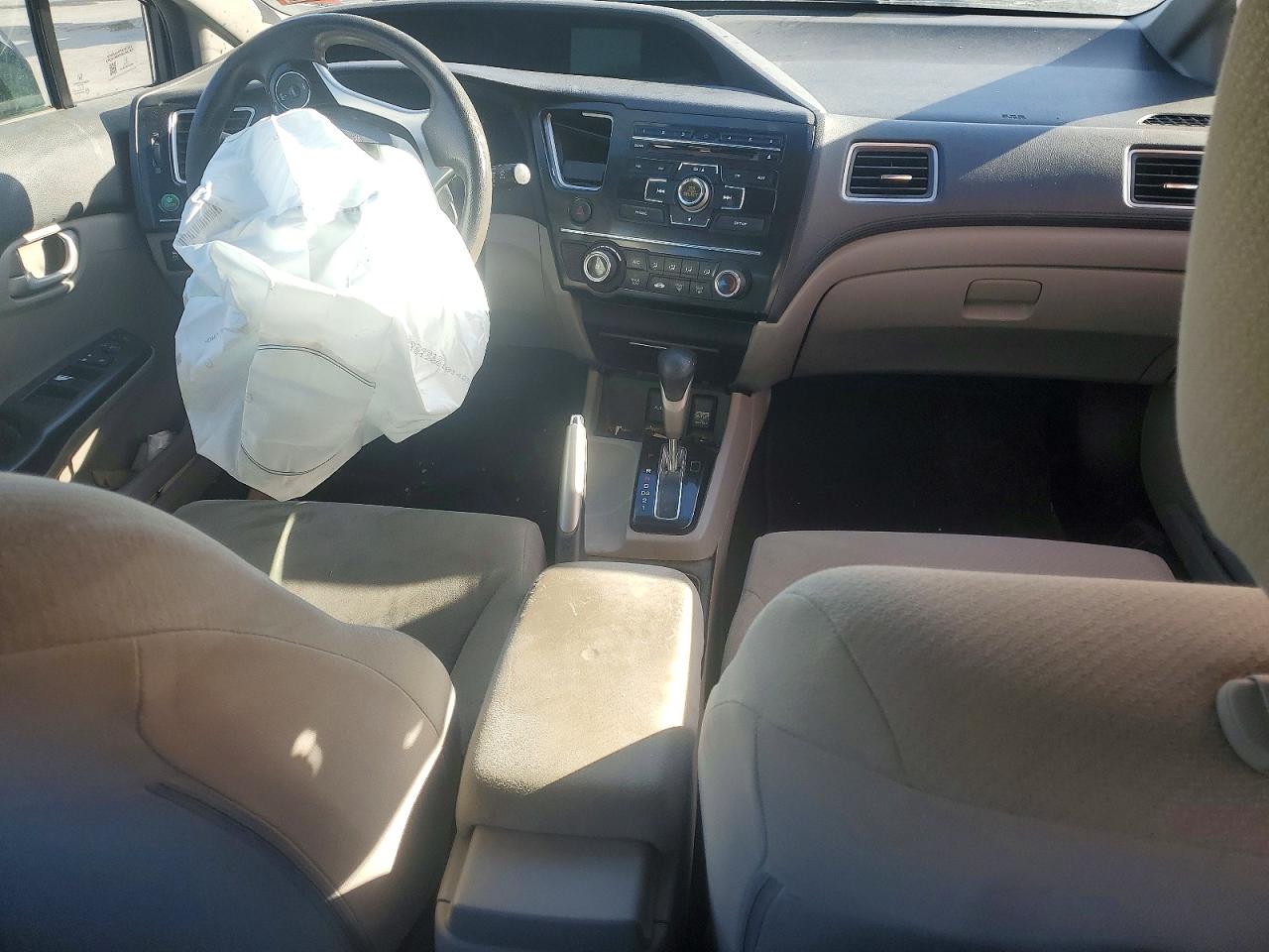 2013 HONDA CIVIC LX photo 15
