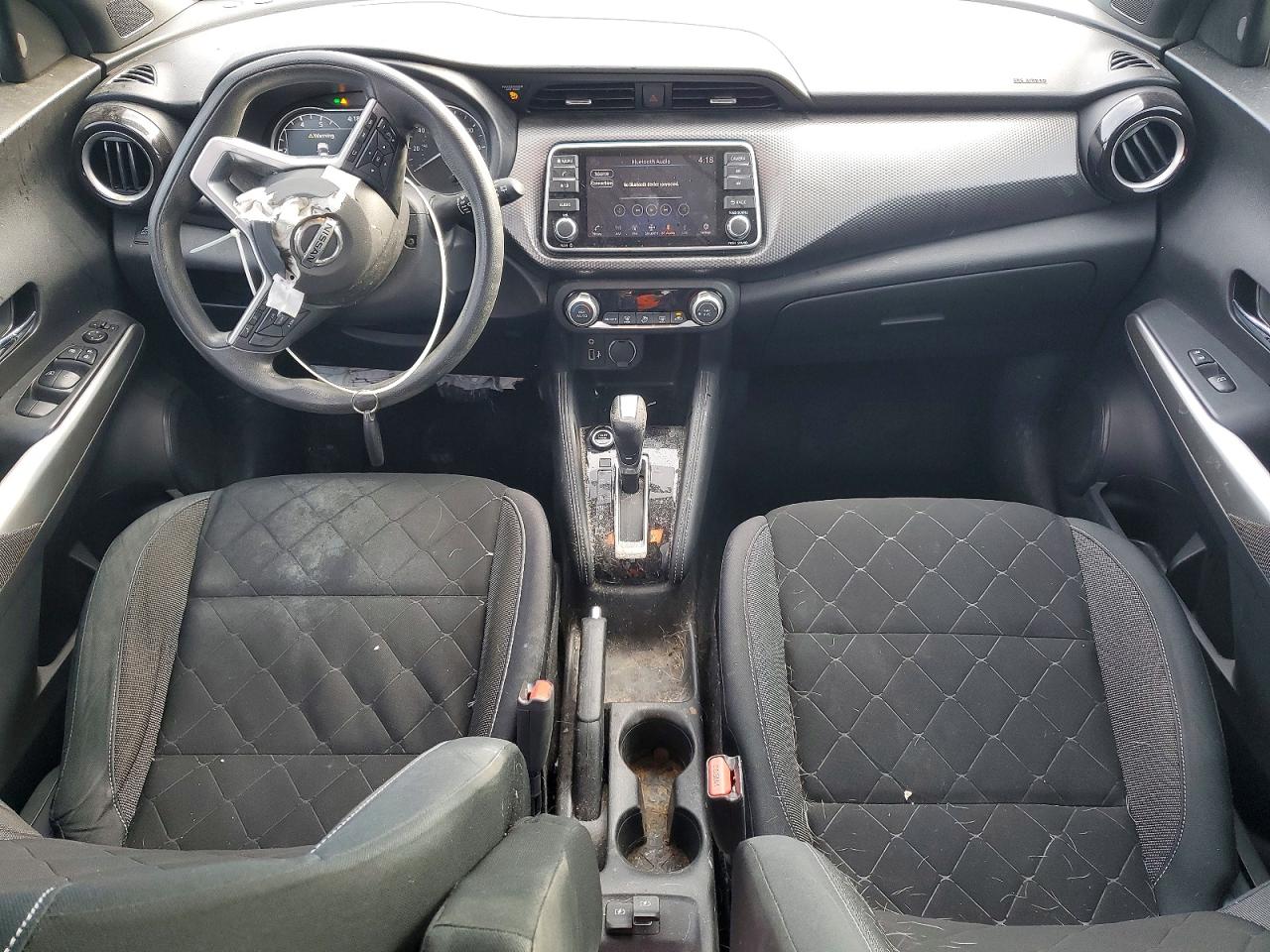 2019 NISSAN KICKS SV photo 8
