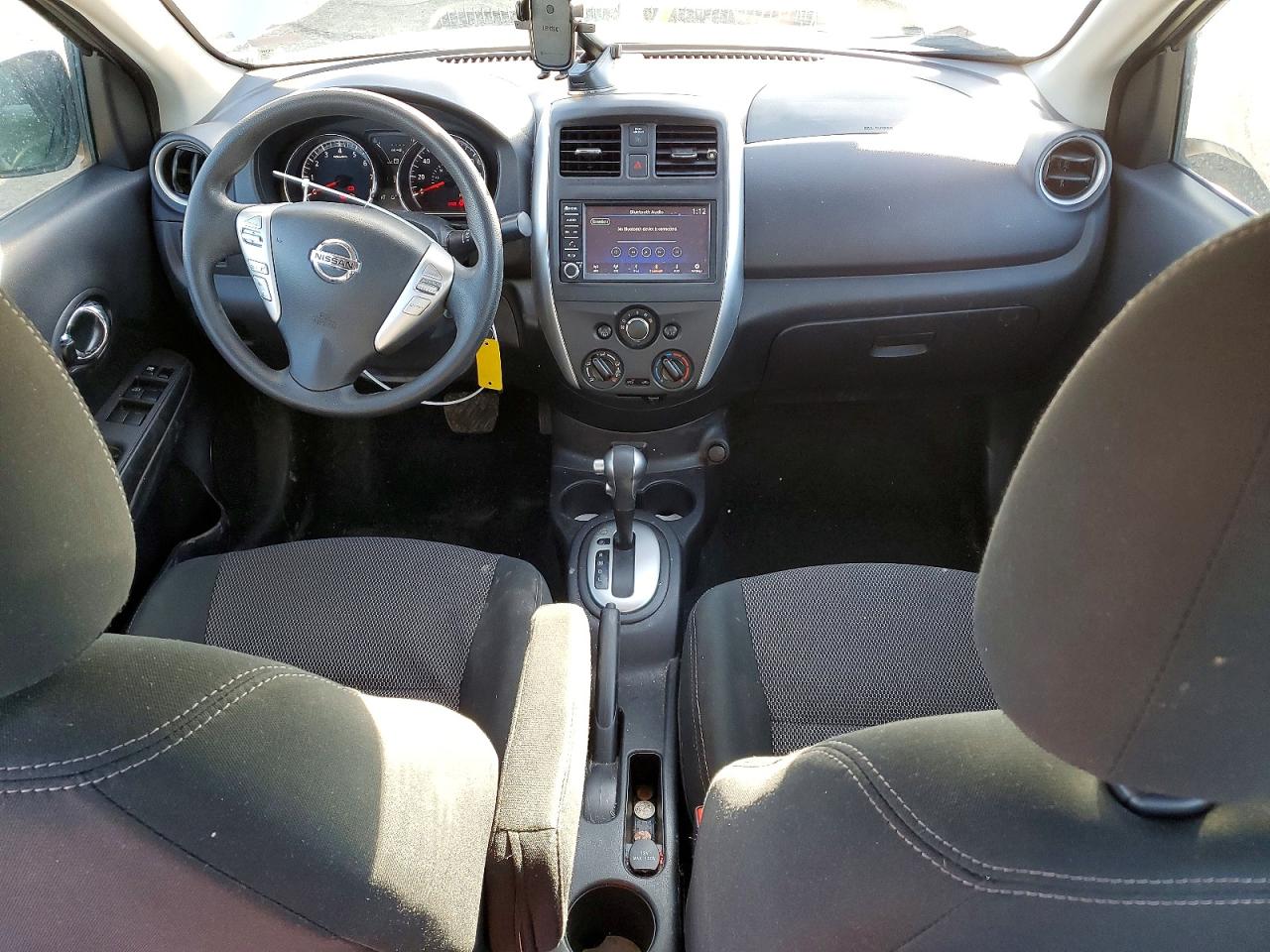 2019 NISSAN VERSA S photo 22