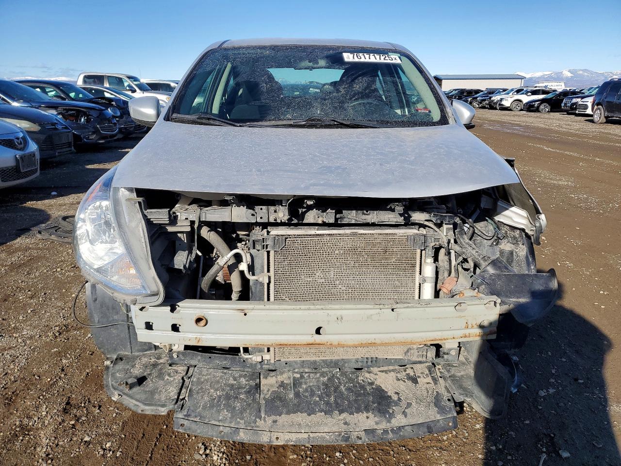 2019 NISSAN VERSA S photo 13