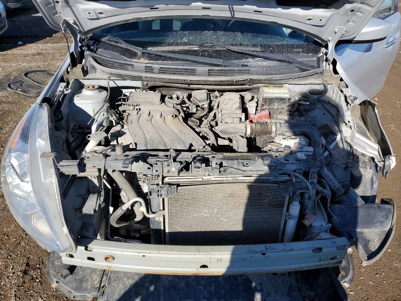 2019 NISSAN VERSA S photo 31