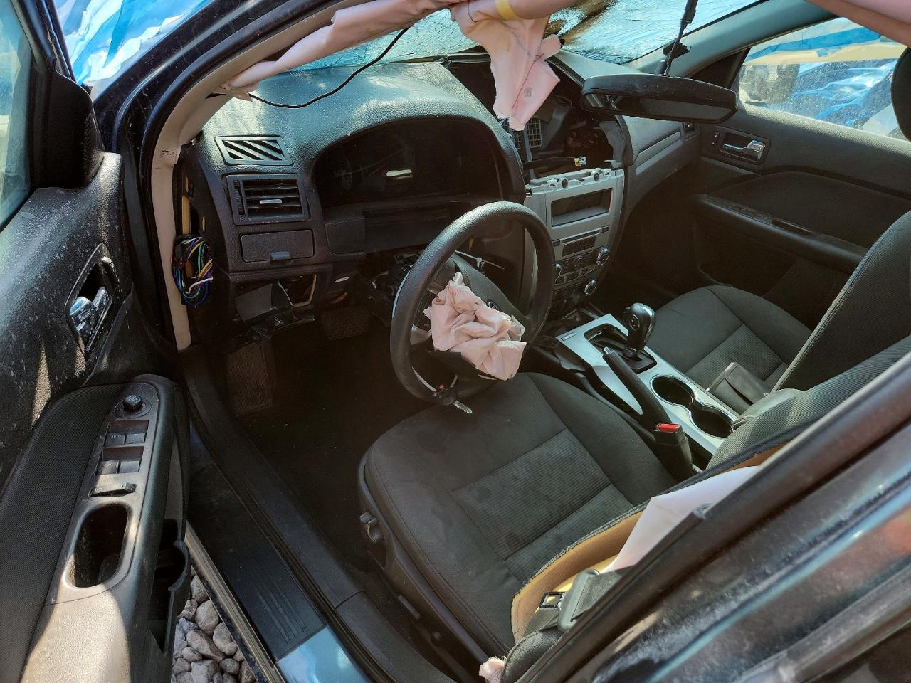 2012 FORD FUSION SE photo 15