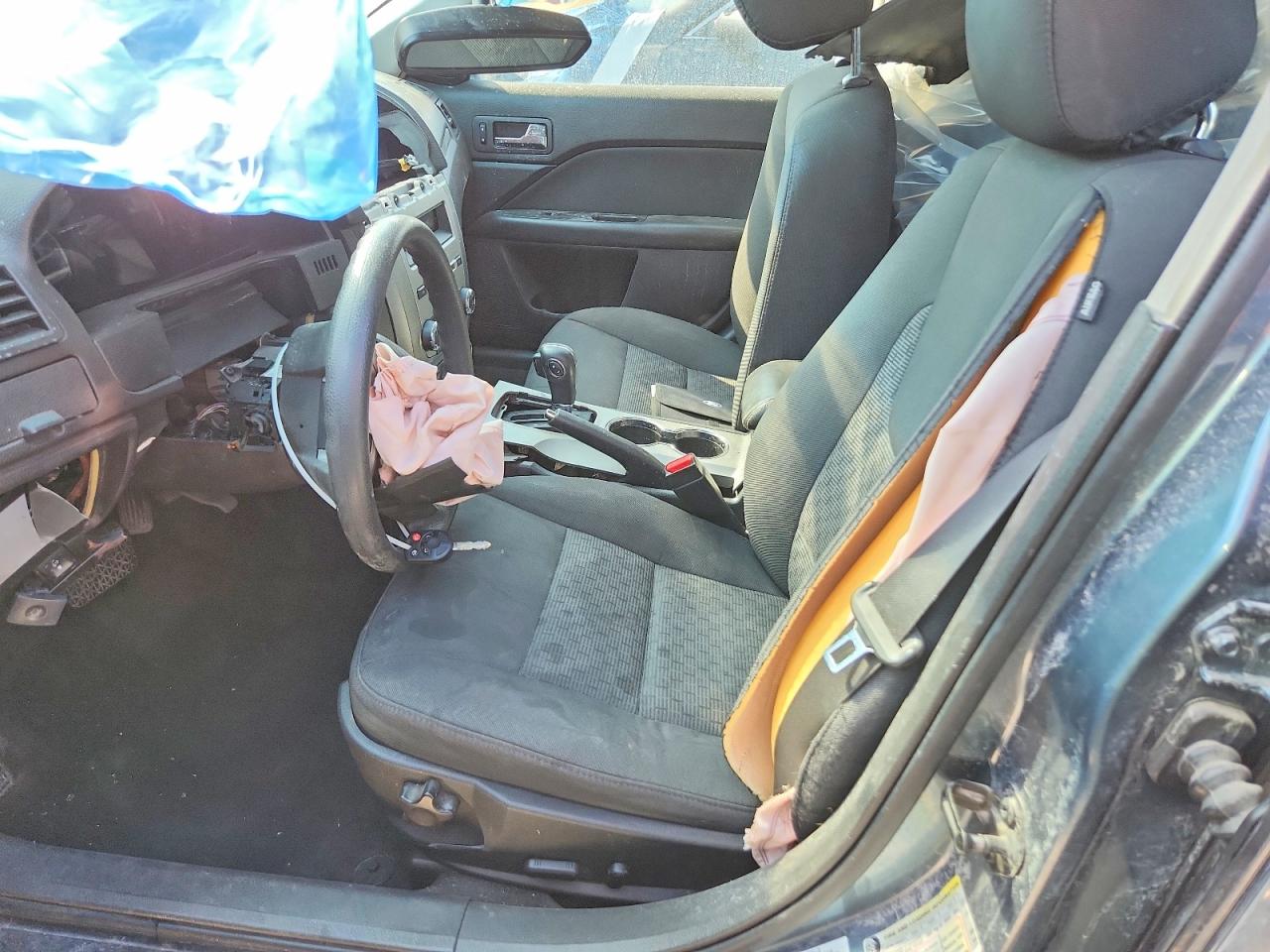 2012 FORD FUSION SE photo 13