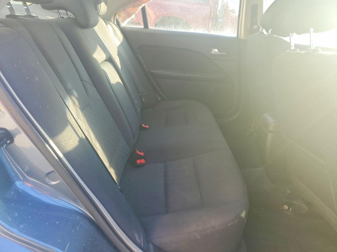 2012 FORD FUSION SE photo 19