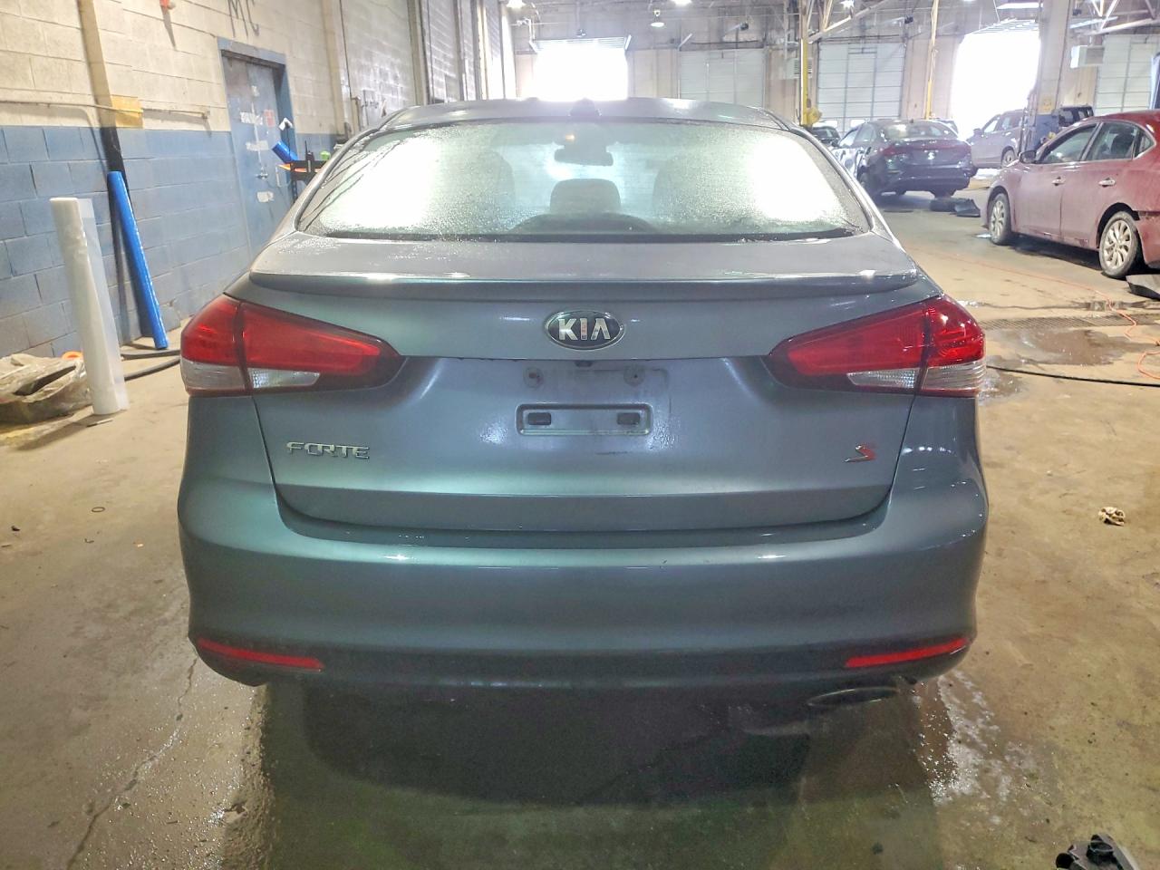 2018 KIA FORTE S photo 6