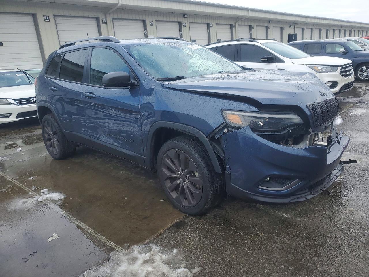 2021 JEEP CHEROKEE LATITUDE LUX photo 4