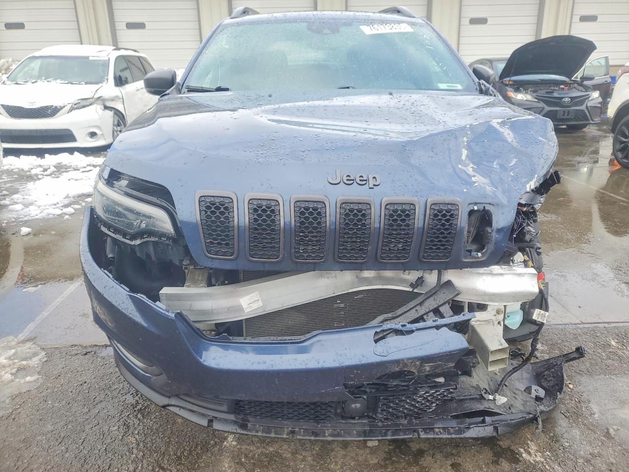 2021 JEEP CHEROKEE LATITUDE LUX photo 5