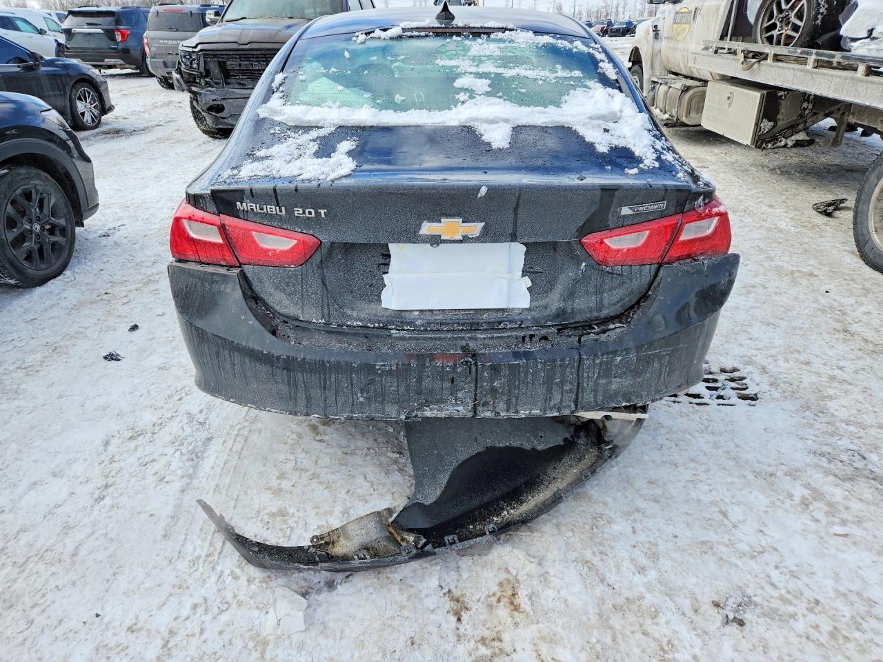 2018 CHEVROLET MALIBU PREMIER photo 11