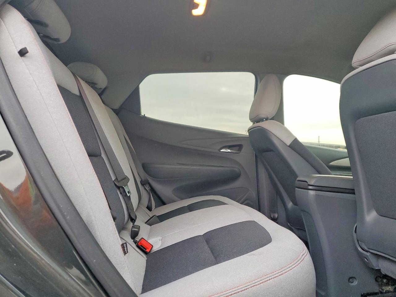 2021 CHEVROLET BOLT EV LT photo 21