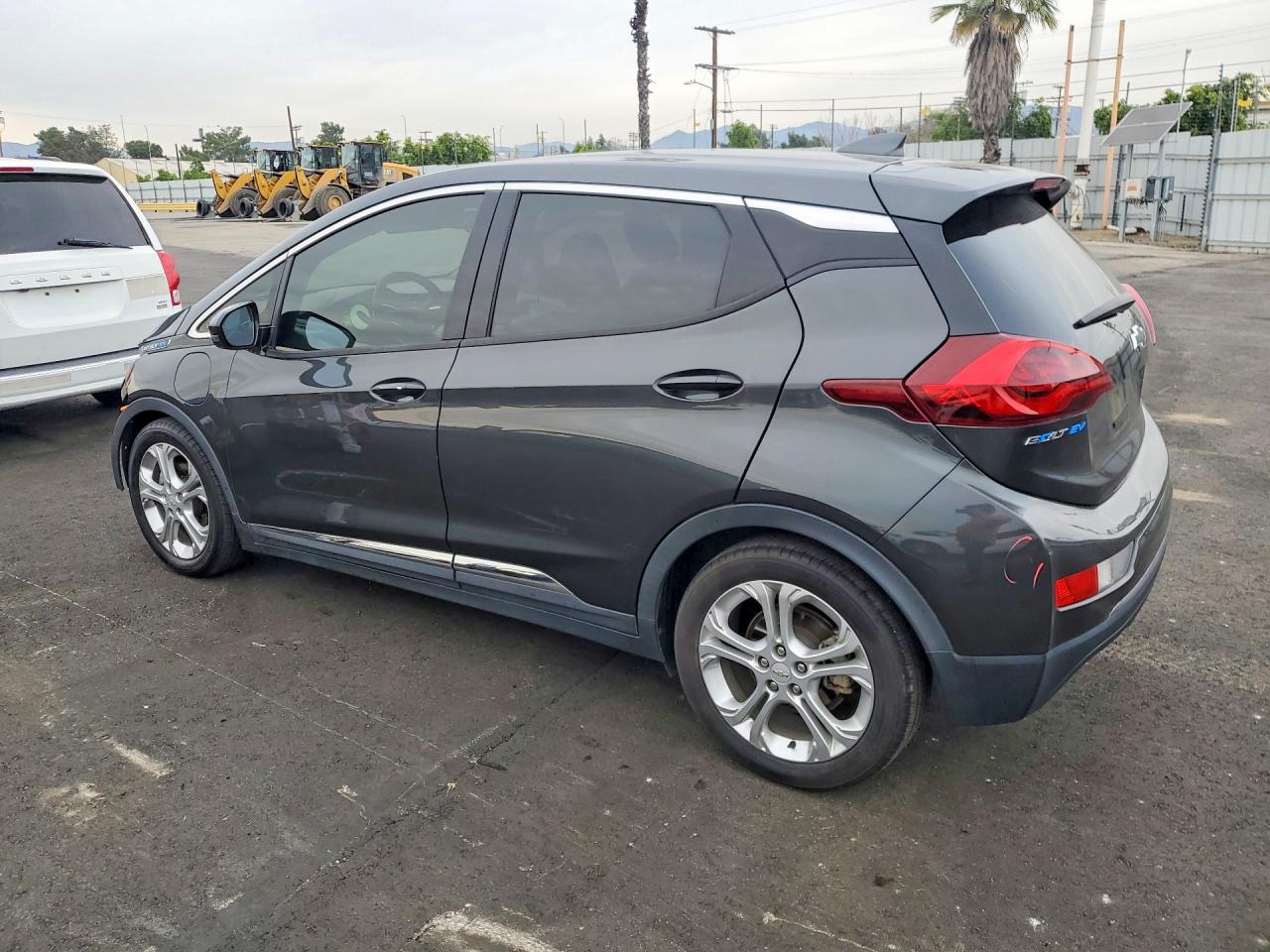 2021 CHEVROLET BOLT EV LT photo 3