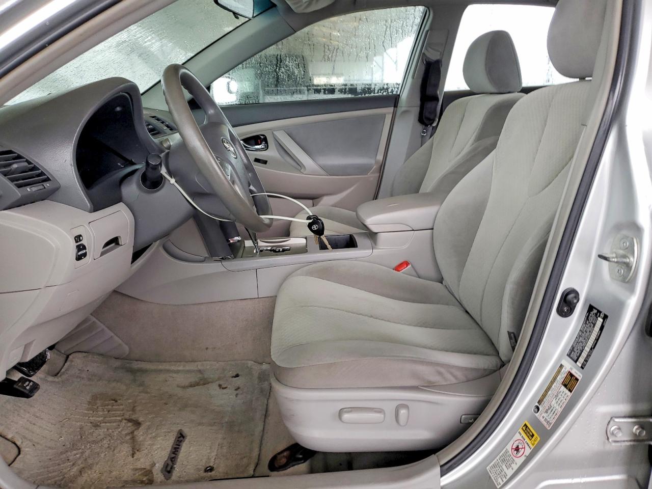 2009 TOYOTA CAMRY BASE photo 7