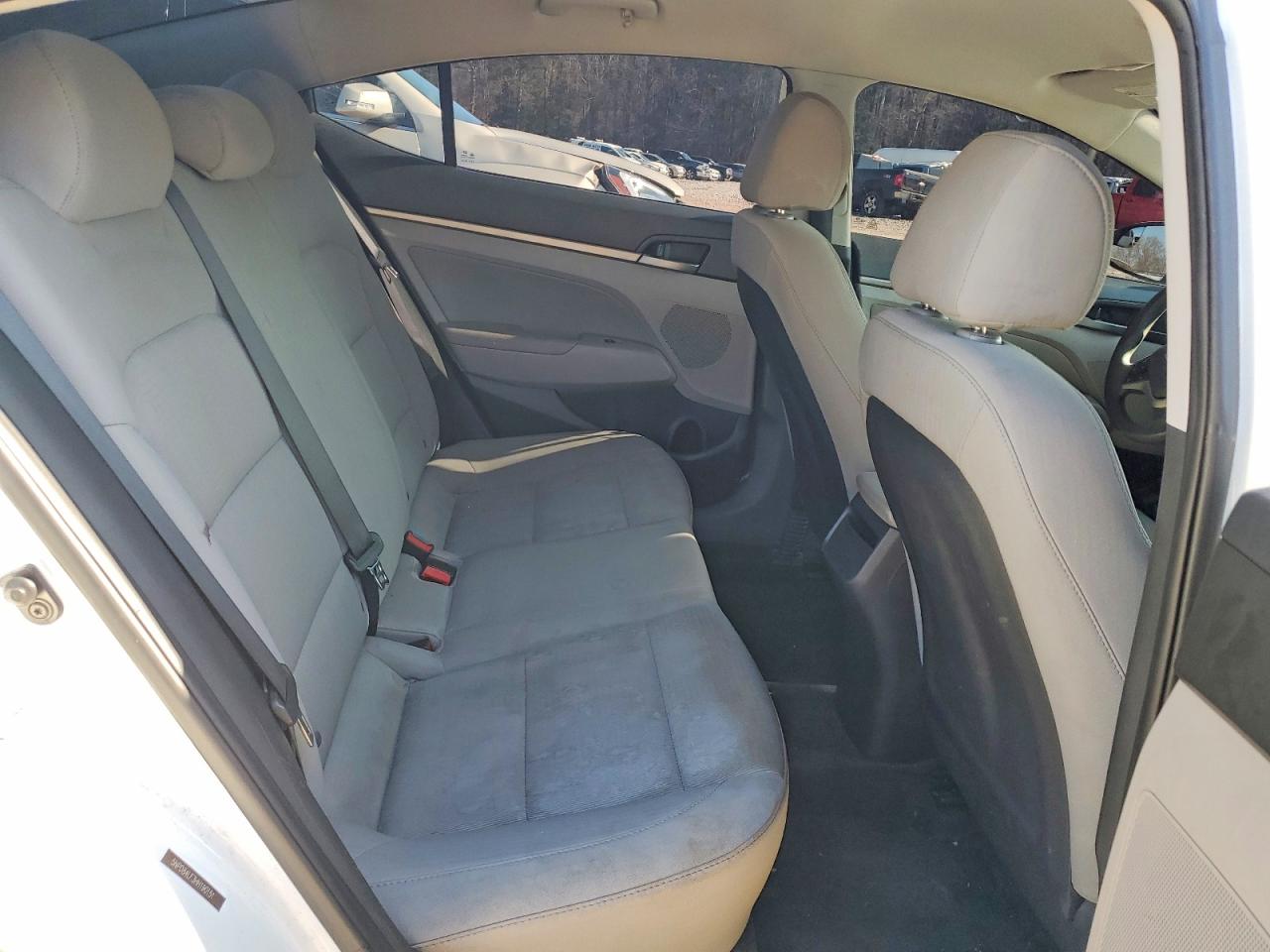 2017 HYUNDAI ELANTRA SE photo 19