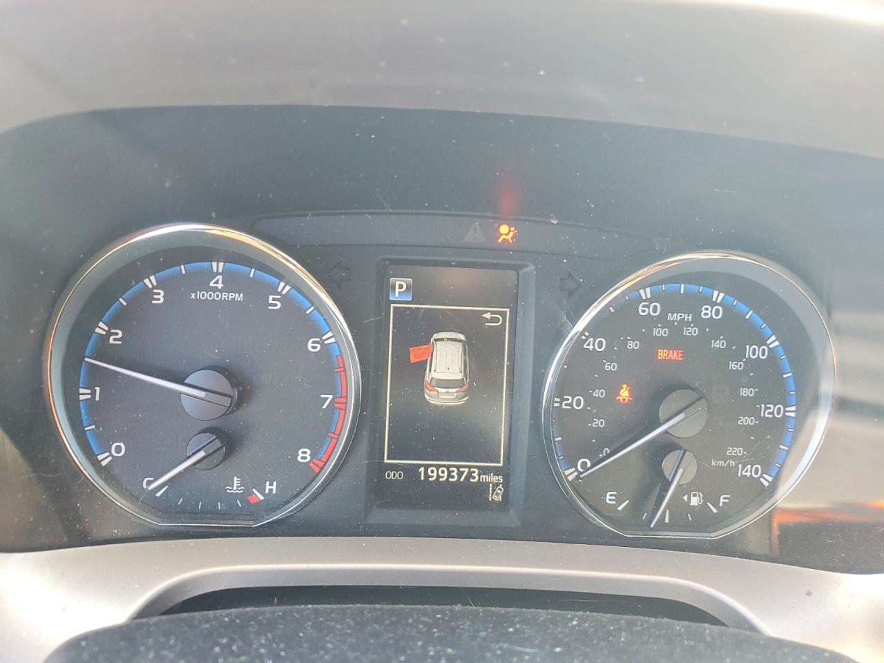 2018 TOYOTA RAV4 LIMITED photo 17