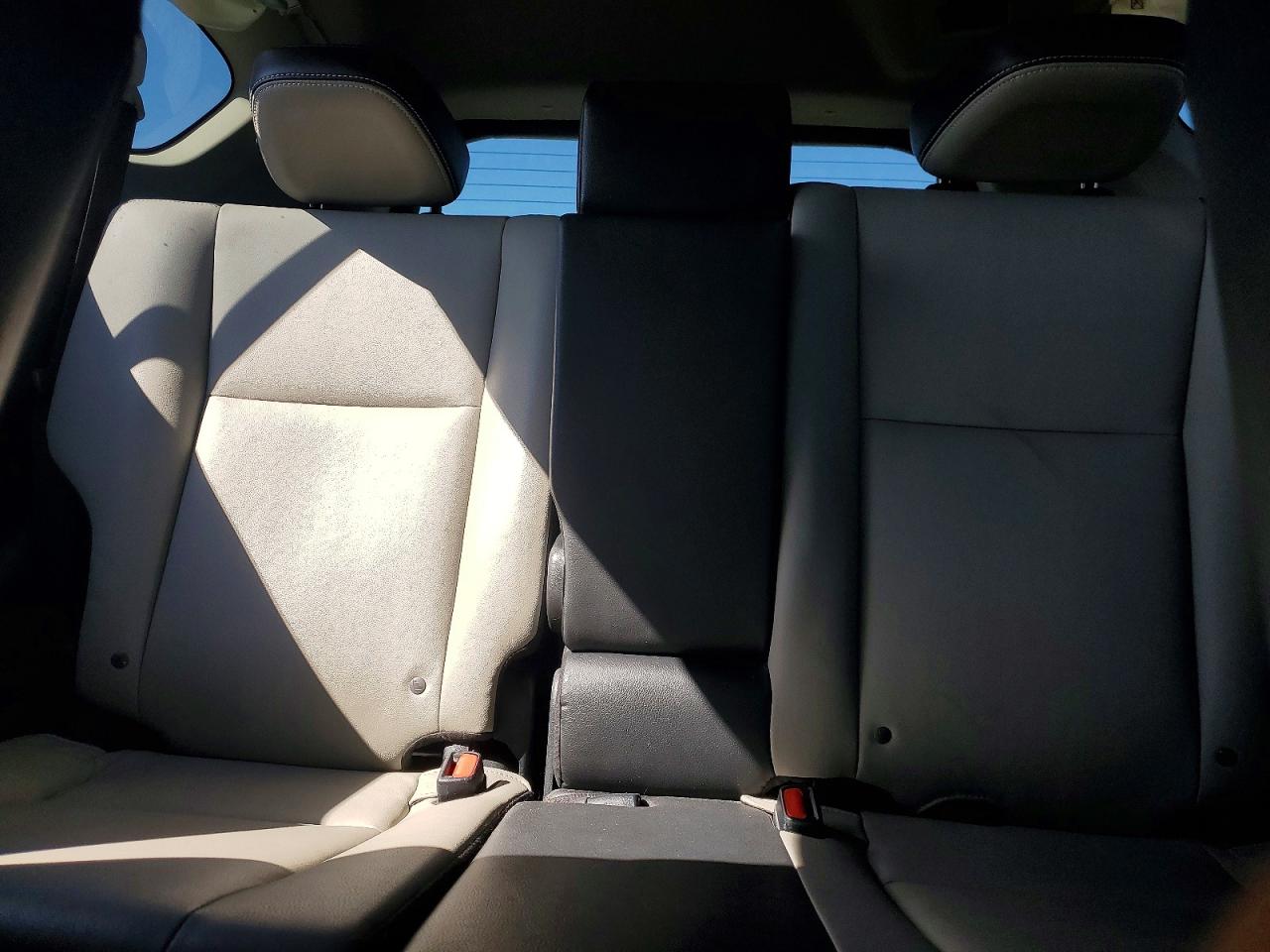 2018 TOYOTA RAV4 LIMITED photo 19