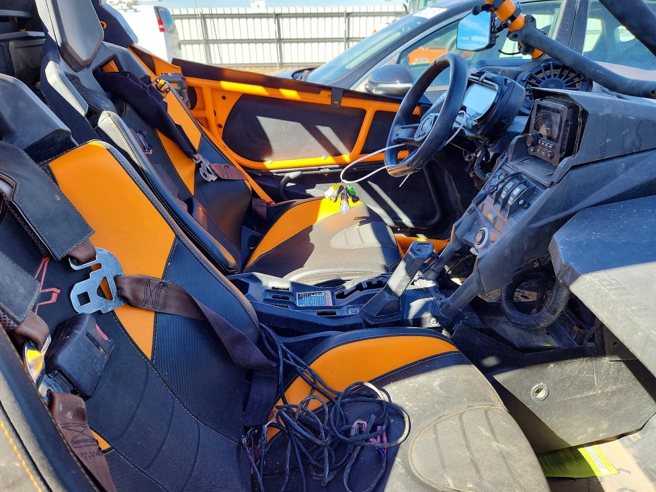 2020 CAN-AM MAVERICK X UTILITY VEHICLE photo 5