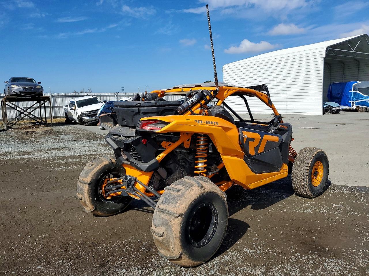 2020 CAN-AM MAVERICK X UTILITY VEHICLE photo 4