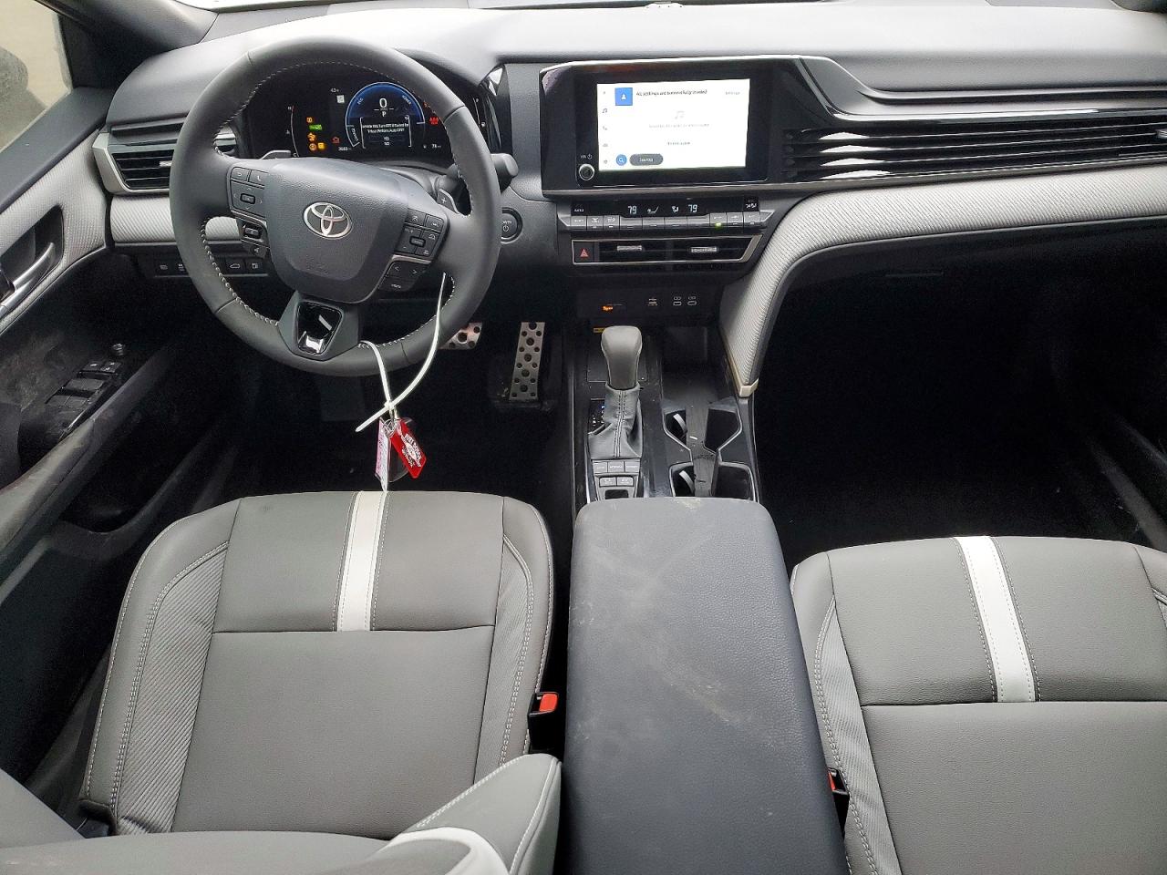 2026 TOYOTA CAMRY XSE photo 8