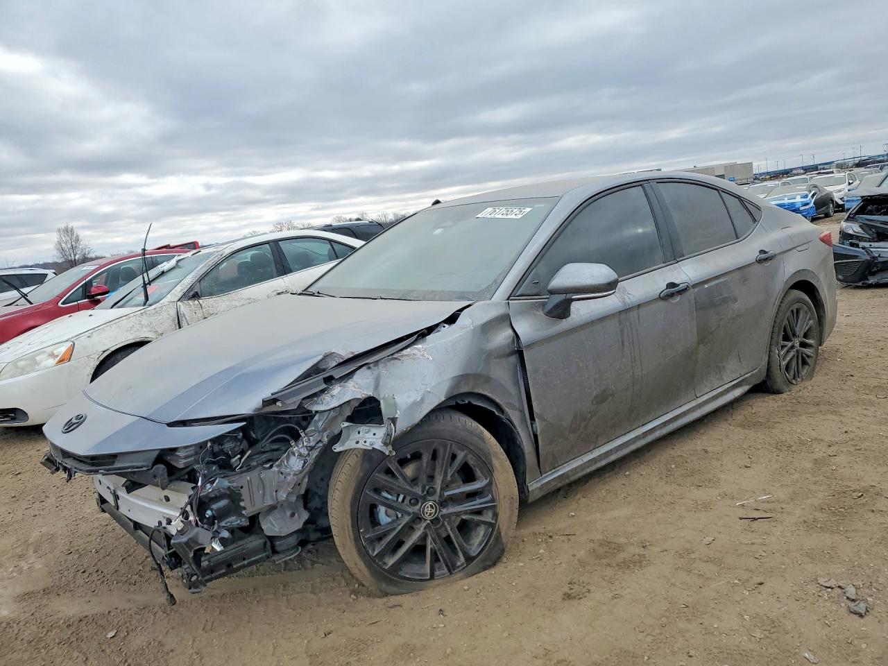 2026 TOYOTA CAMRY