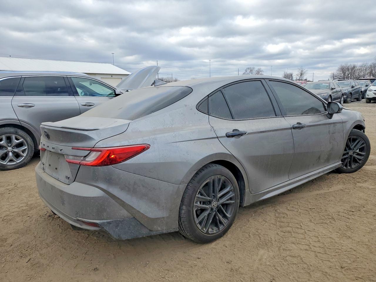 2026 TOYOTA CAMRY XSE photo 3