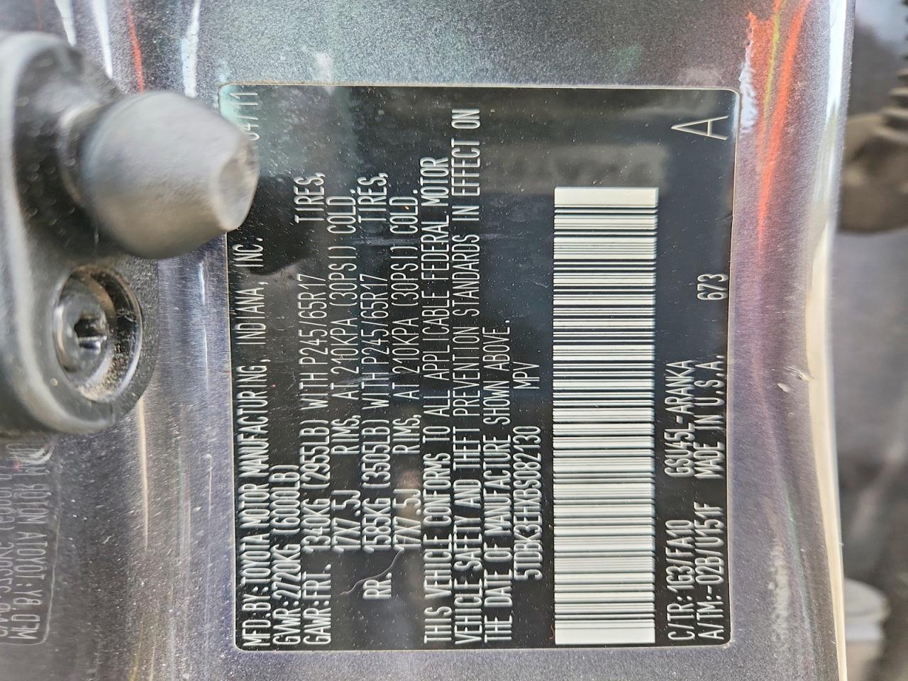 2011 TOYOTA HIGHLANDER BASE photo 14