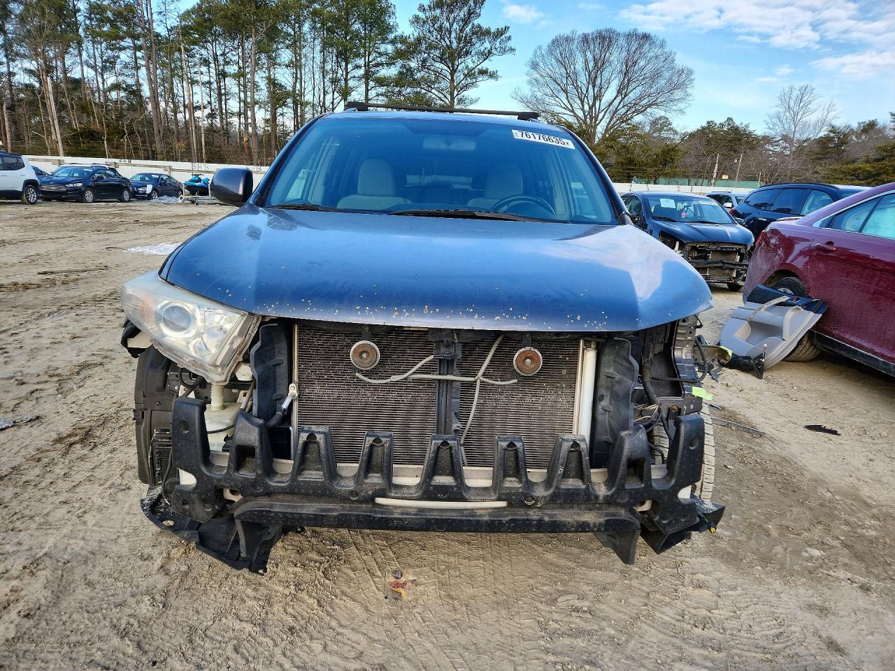 2011 TOYOTA HIGHLANDER BASE photo 5