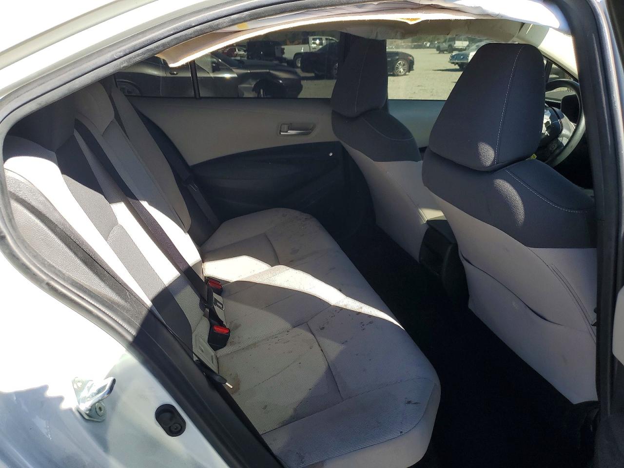 2021 TOYOTA COROLLA photo 10