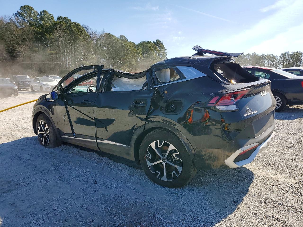 2025 KIA SPORTAGE EX photo 3