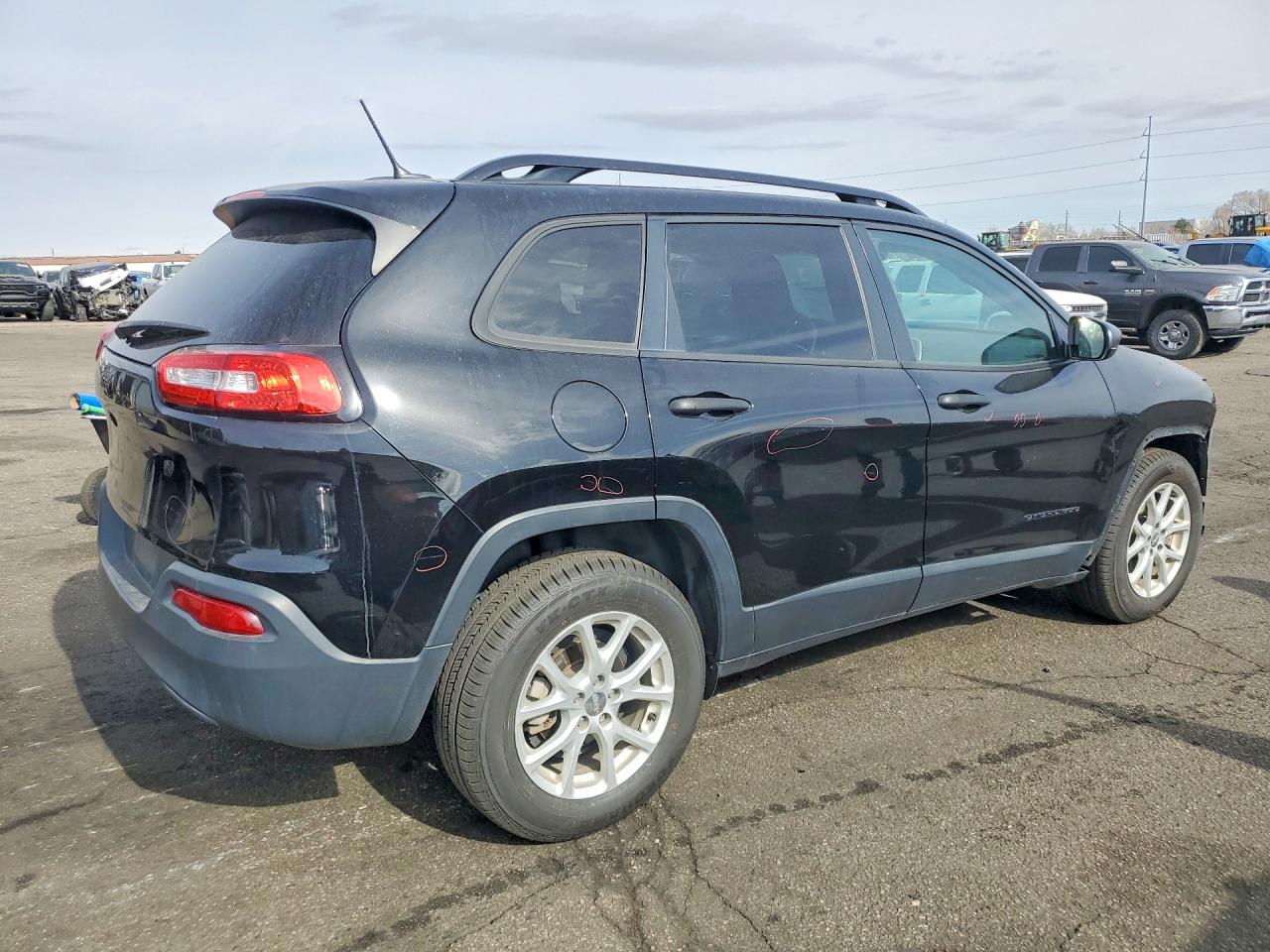 2017 JEEP CHEROKEE SPORT photo 3