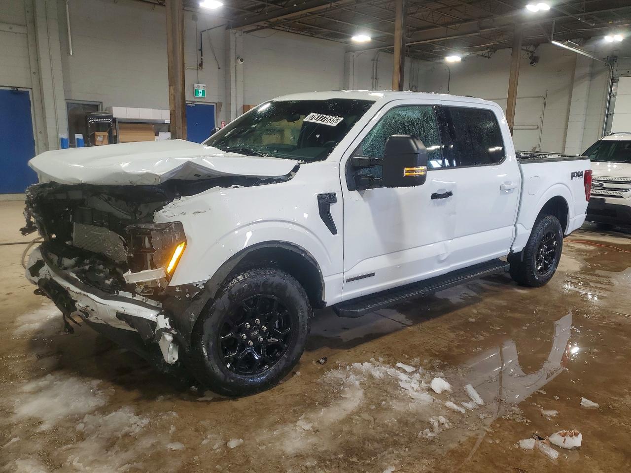 2025 FORD F150