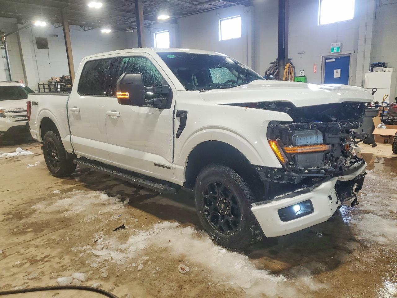2025 FORD F150 XLT photo 4