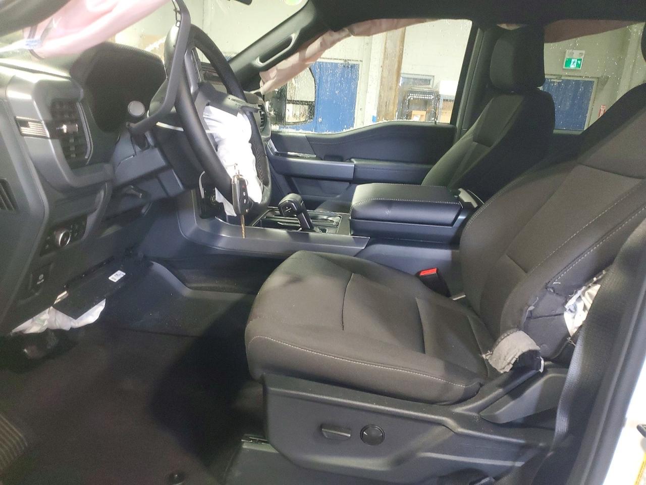 2025 FORD F150 XLT photo 7