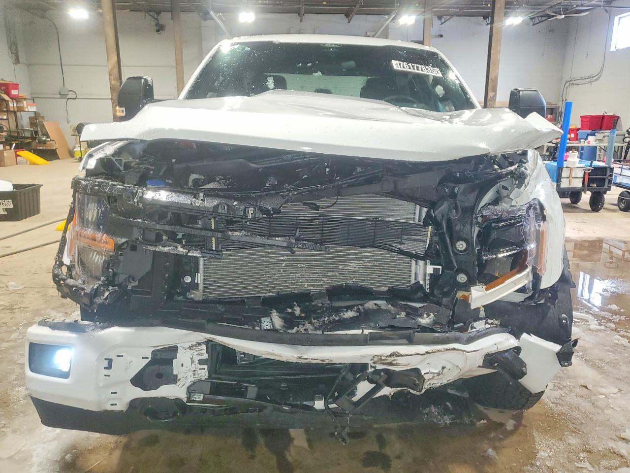 2025 FORD F150 XLT photo 5