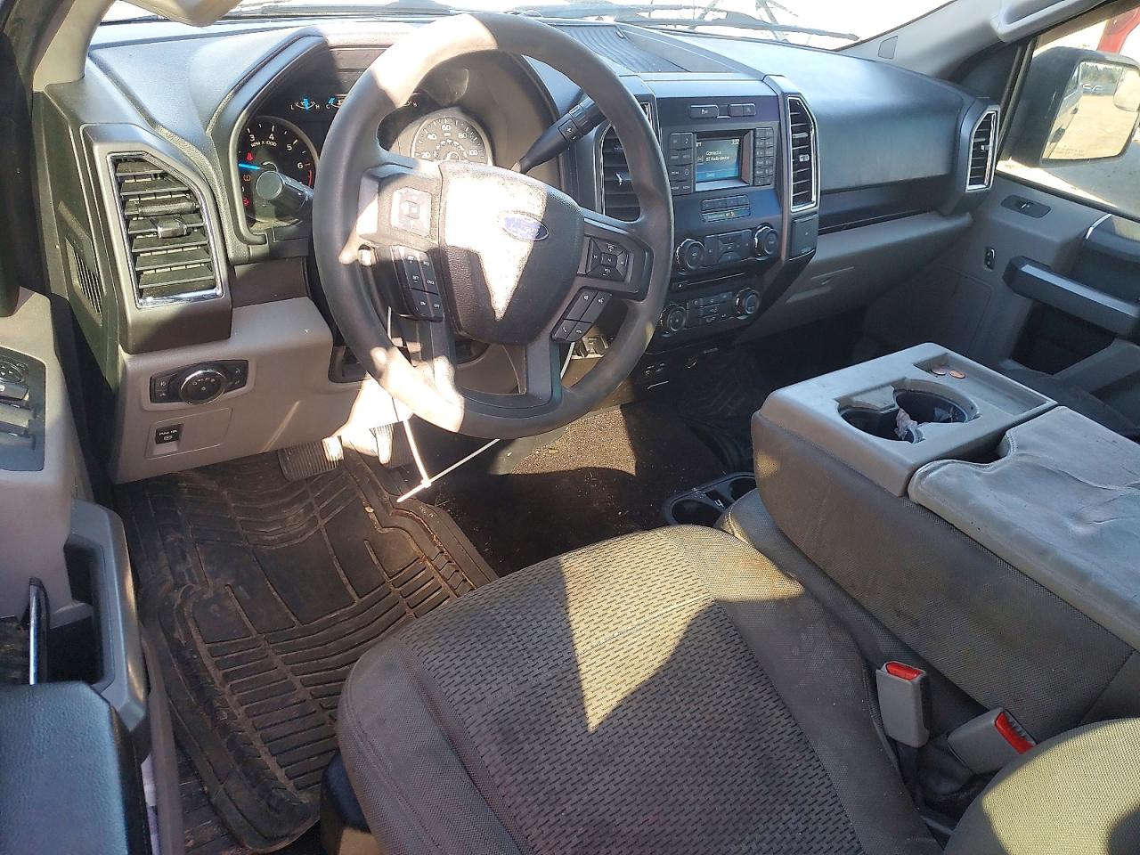 2015 FORD F150 SUPERCREW photo 8