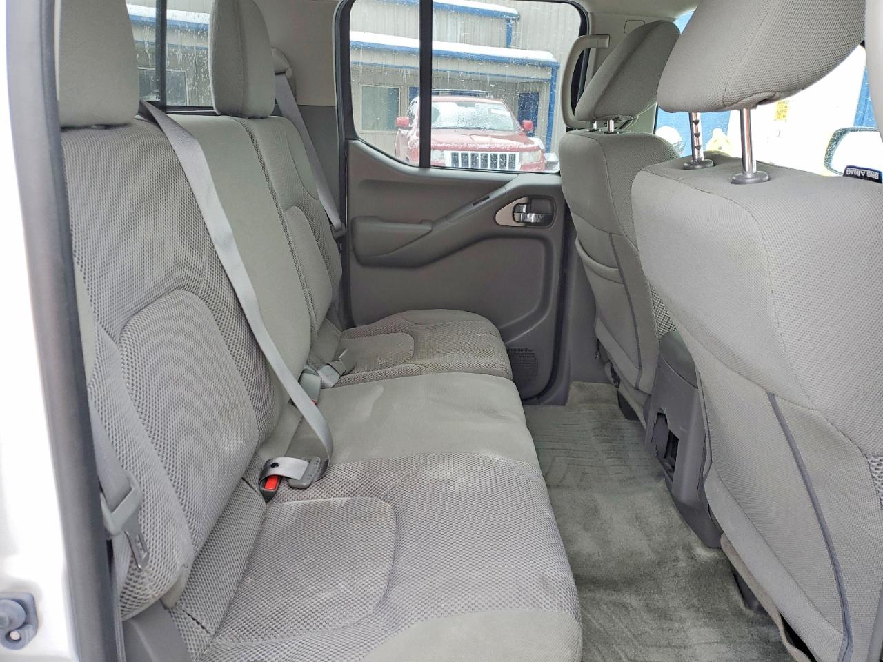 2018 NISSAN FRONTIER SV photo 10