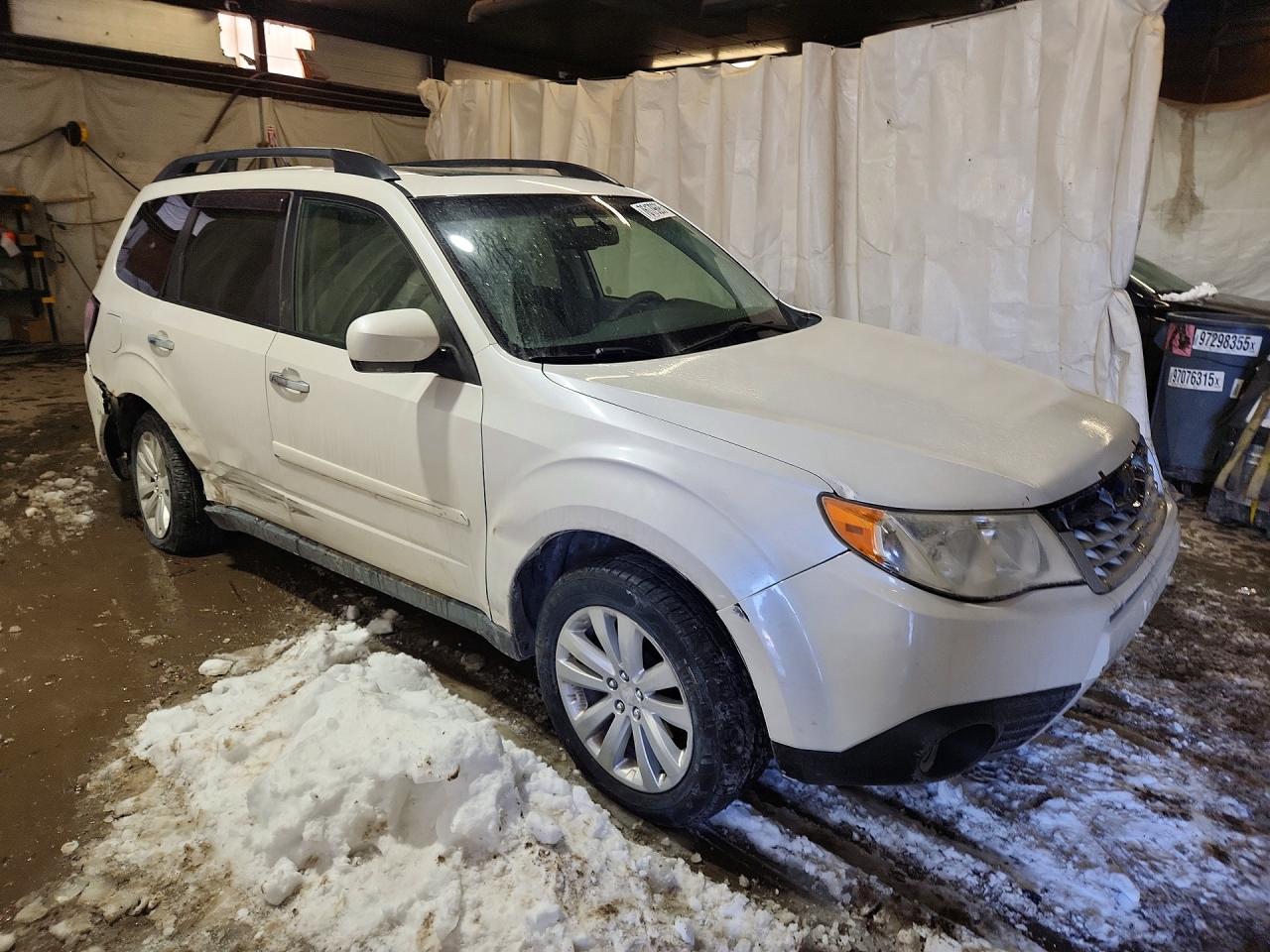 2011 SUBARU FORESTER 2.5X PREMIUM photo 7